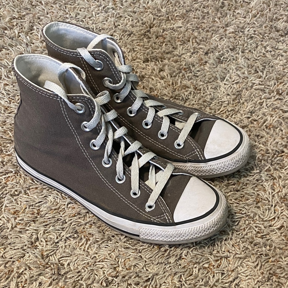 Converse Unisex Grey Sneakers